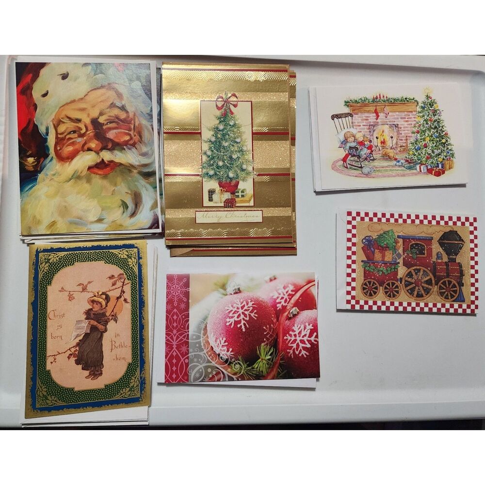 26 UNUSED CHRISTMAS CARDS WITH ENVELOPES